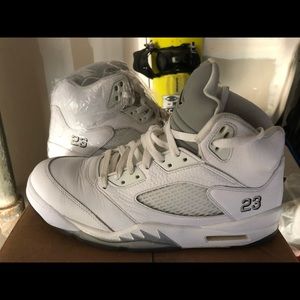 Air Jordan 5 V Metallic White Retro